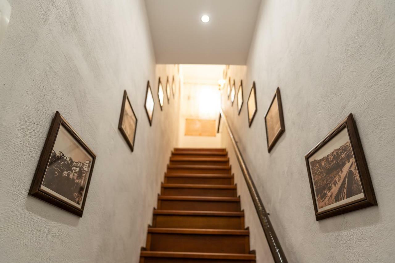 Historic Apartment In The Heart Of The City Велико-Тырново Экстерьер фото